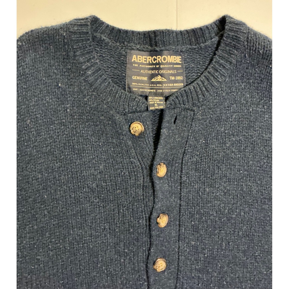 VTG Y2K Abercrombie Fitch Mens Navy Lambswool Henley Sweater XL Rugged Knit - Picture 3 of 5